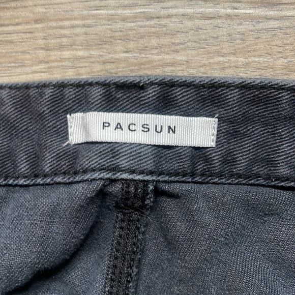PacSun Black Denim Shorts - Picture 3 of 3